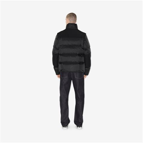 Detachable Sleeve Nylon Puffer Jacket in Black 